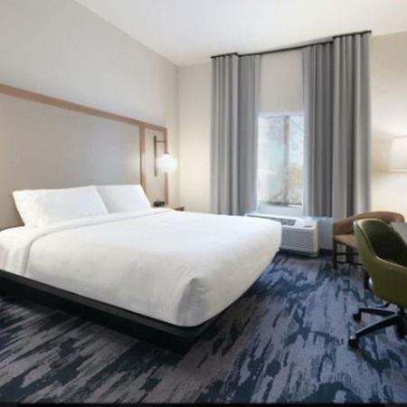 Fairfield By Marriott Inn & Suites Dallas East エクステリア 写真