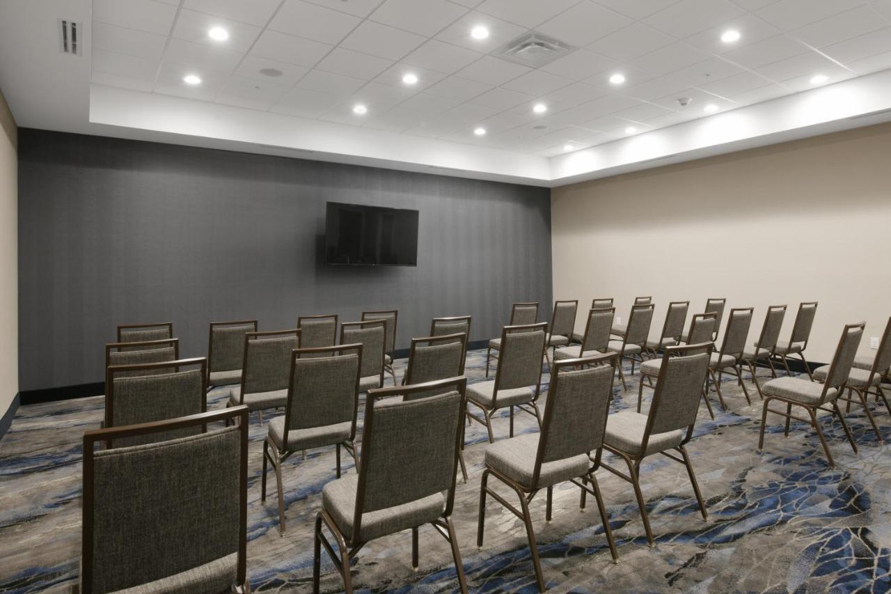 Fairfield By Marriott Inn & Suites Dallas East エクステリア 写真