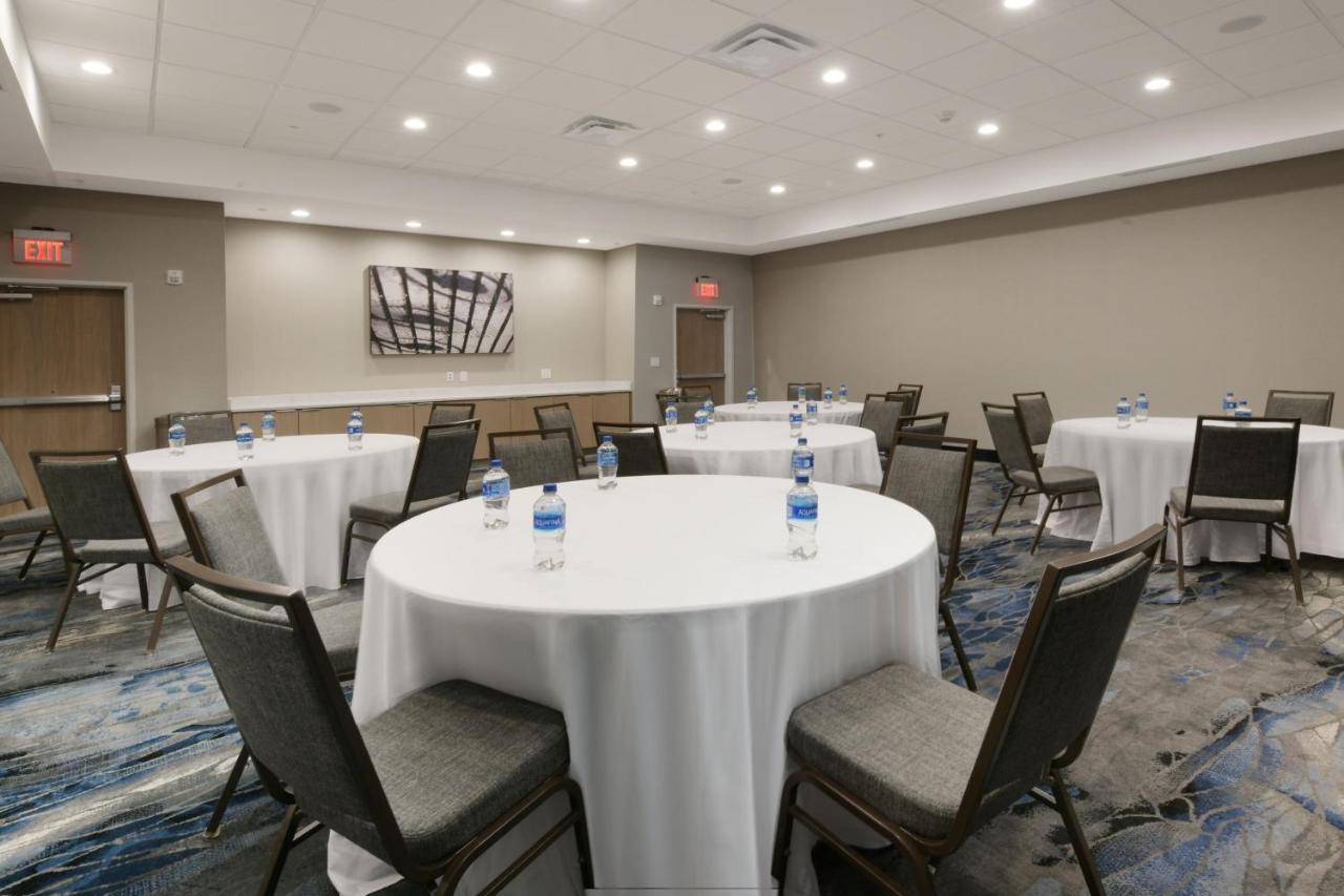 Fairfield By Marriott Inn & Suites Dallas East エクステリア 写真