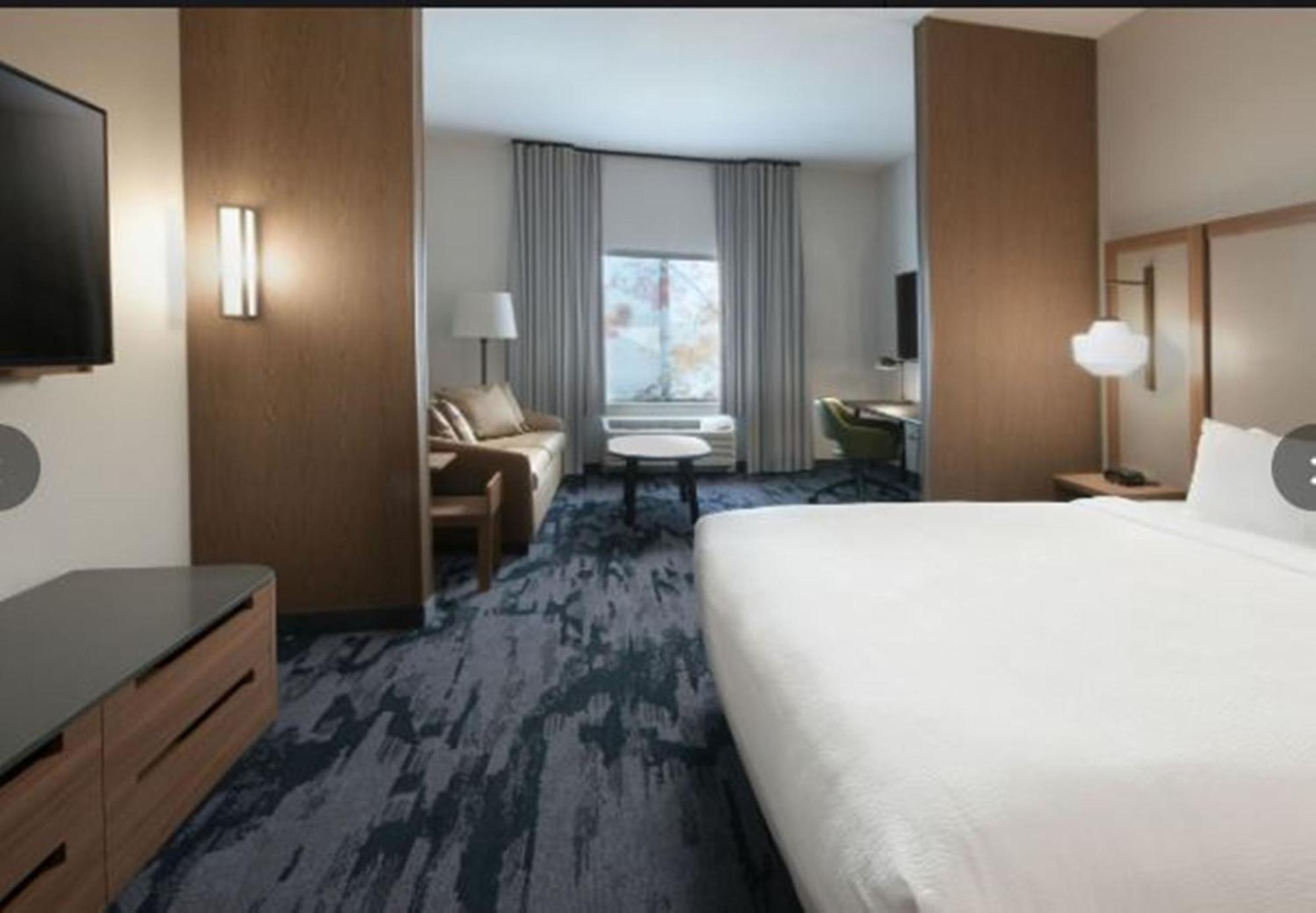 Fairfield By Marriott Inn & Suites Dallas East エクステリア 写真